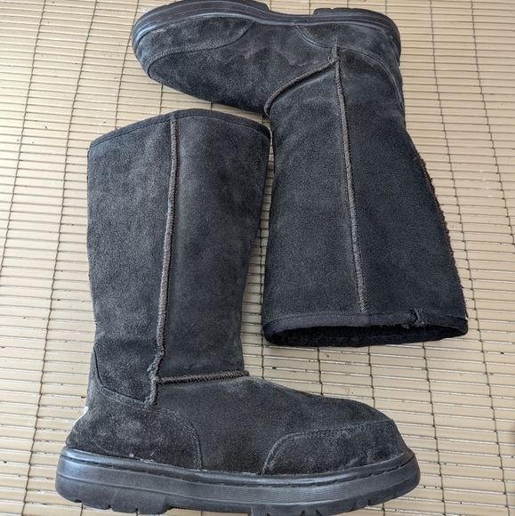 UGG Australia 5225 Ultra Tall Classic Boots Chocolate Womens sz 8 F8007A. Heel r - Picture 7 of 10